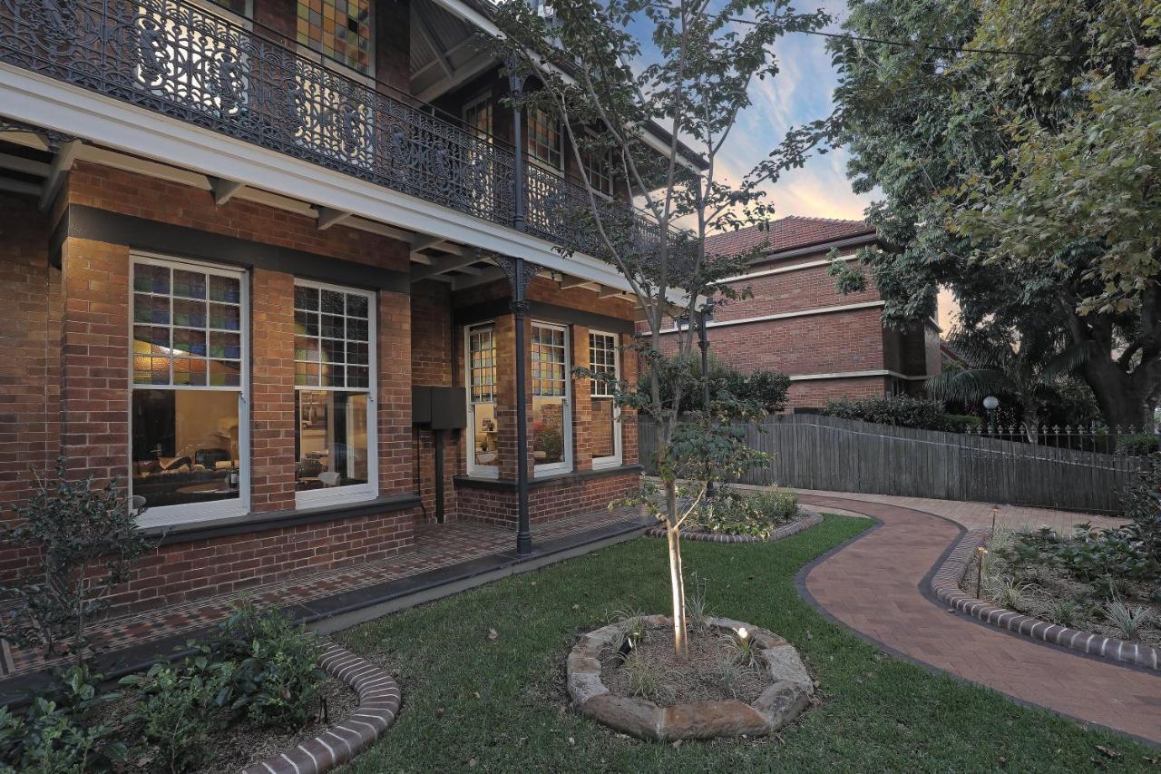 Dalziel Lodge Sydney Exterior photo